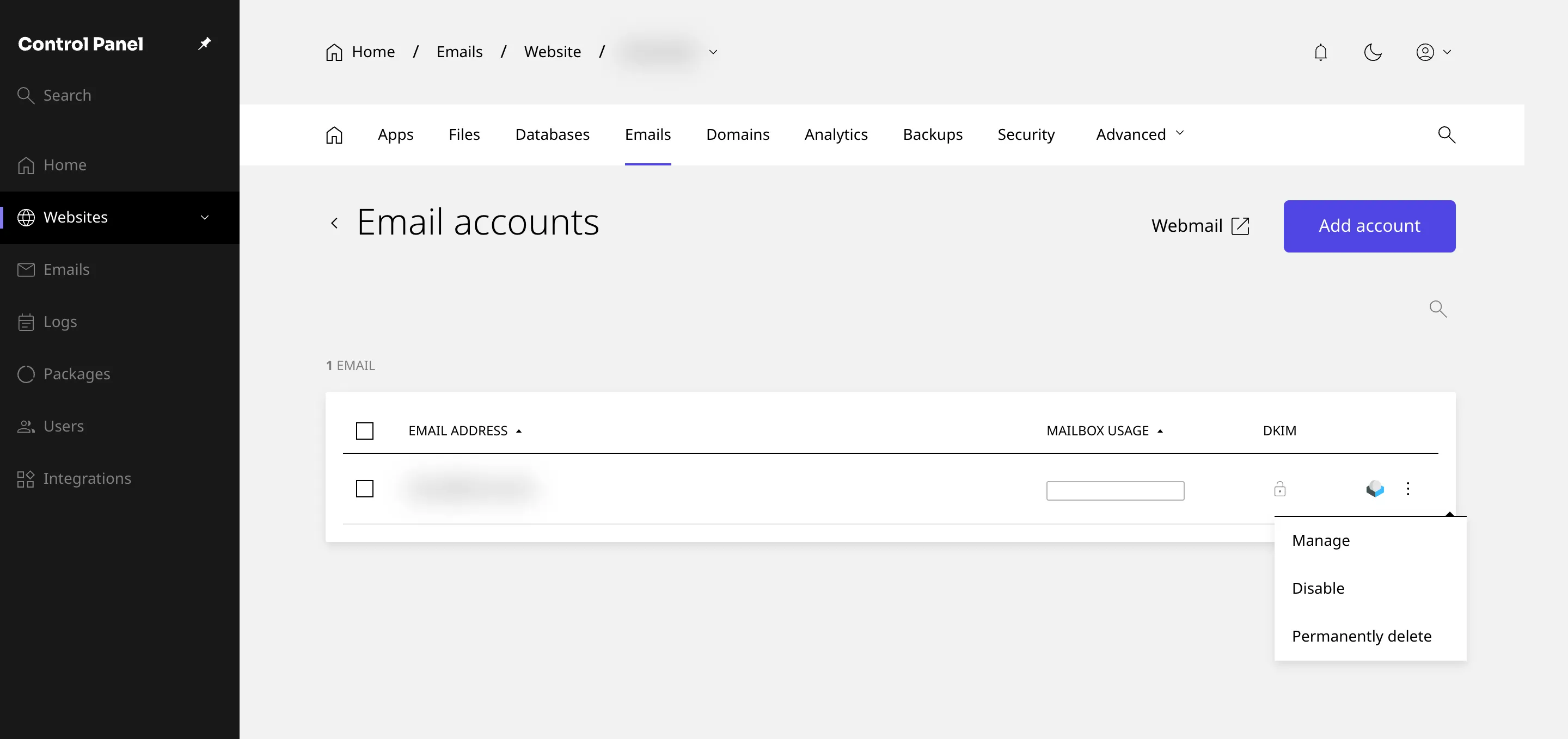 Lista de emailuri din Enhance, cu domeniul și adresa mascate și meniul Manage, Disable și Permanently delete deschis