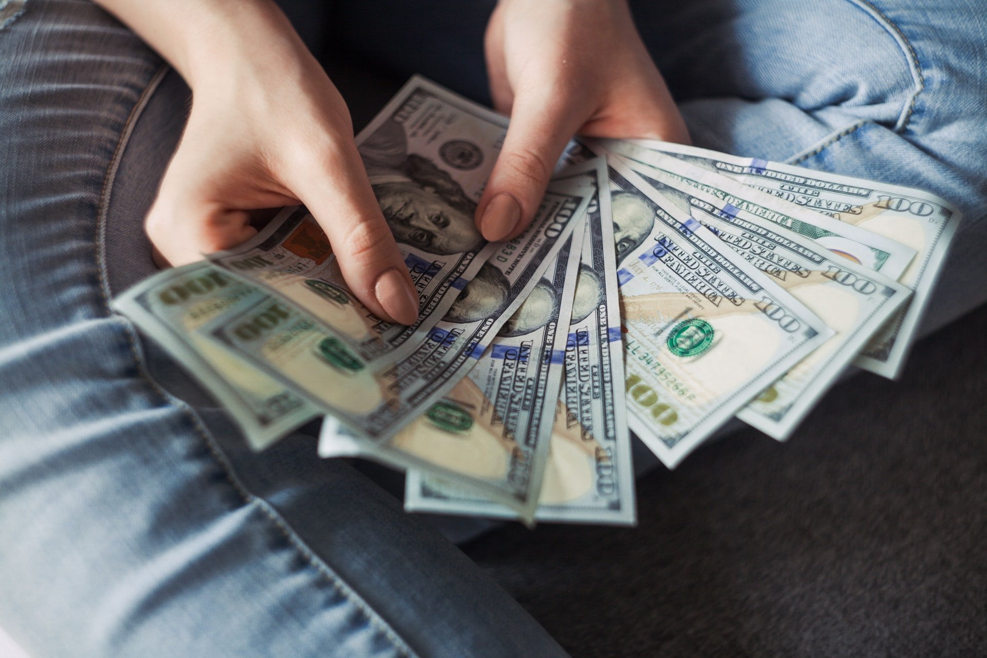 Cum să faci bani în timpul facultății | Student News